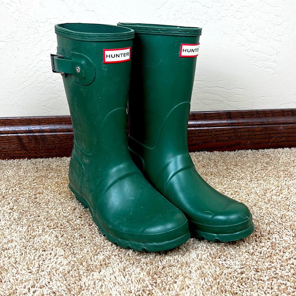 Hunter short rain boots